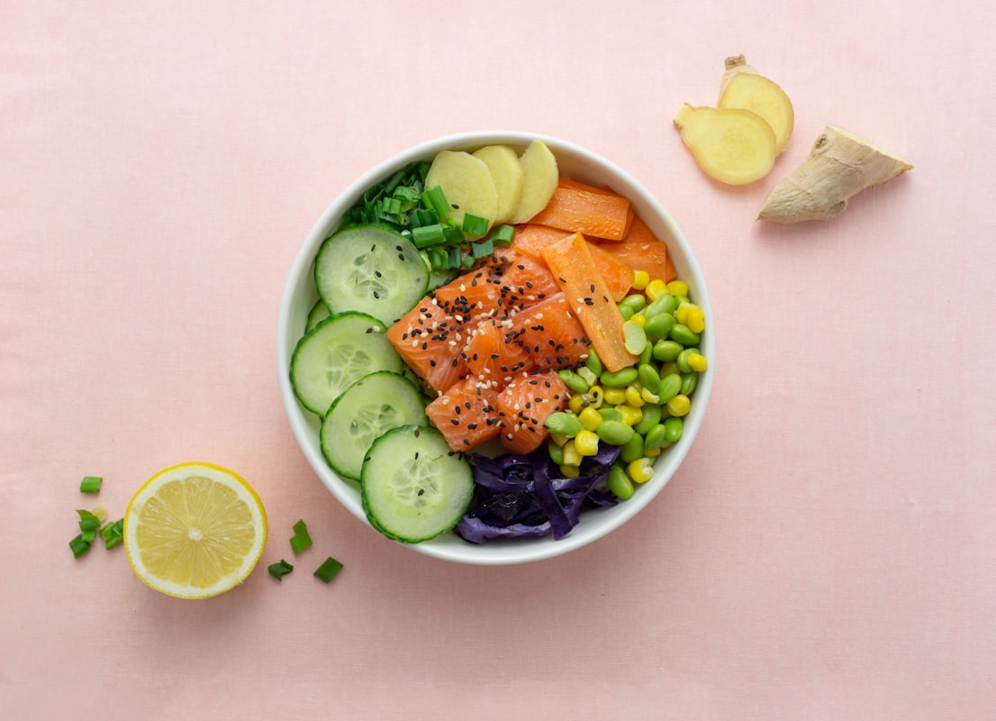 Salmone al forno con limone e erbe